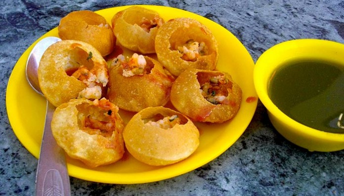 10 Cities And Their Popular Panipuri Joints For The Die-Hard Fans