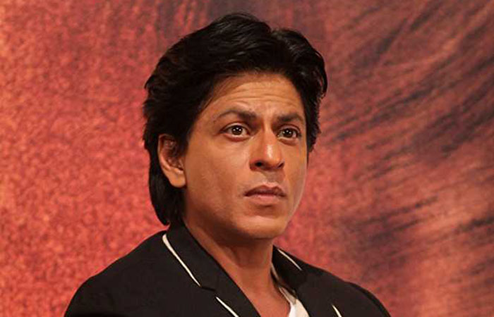 SRK Speaks Up On Gender Equality, Wants Male & Female Actors To Get ...