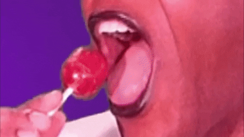 Do guys find it attractive when girls suck on a Lollipop? - Quora